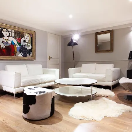 Hostnfly - Splendid Luxurious Apt At The Eiffel Tower Apartmán *