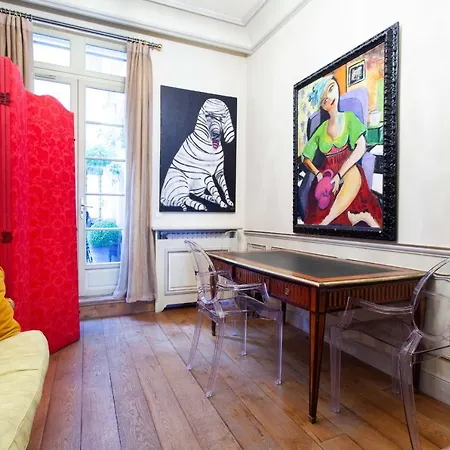 Hostnfly - Splendid Luxurious Apt At The Eiffel Tower * Paříž