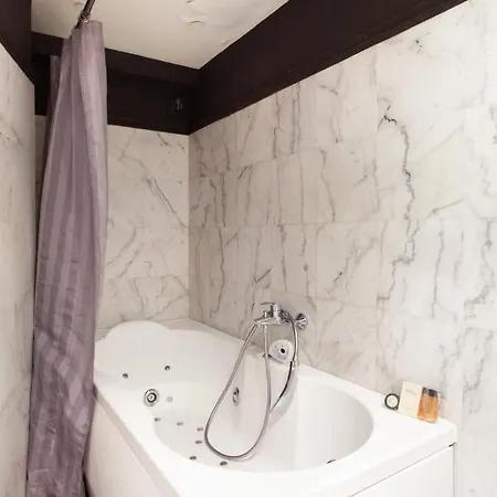 Hostnfly - Splendid Luxurious Apt At The Eiffel Tower